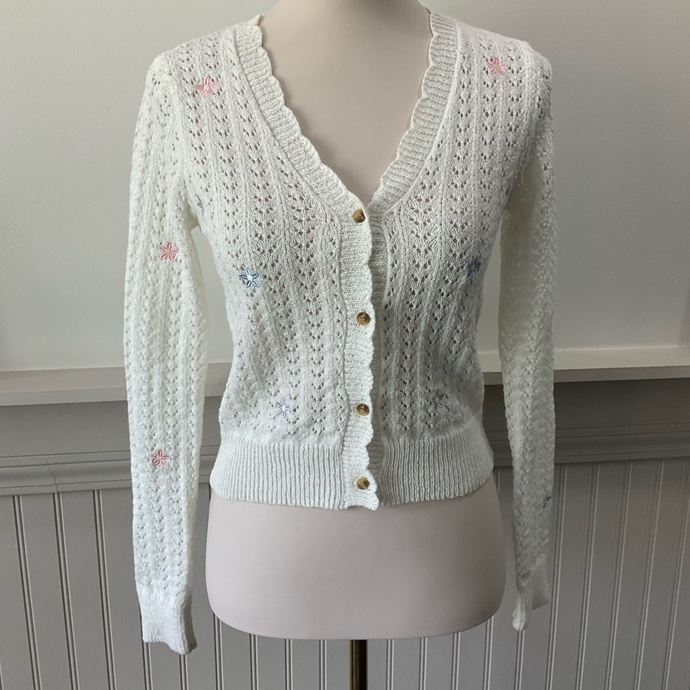 All in Favor Pastel Floral Embroidered Cardigan XS Cottagecore Button Front Knit